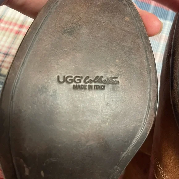 UGG Collection, made in Italy… Women’s Ankle Leather Boots, w/ shearling sole. - Picture 4 of 12